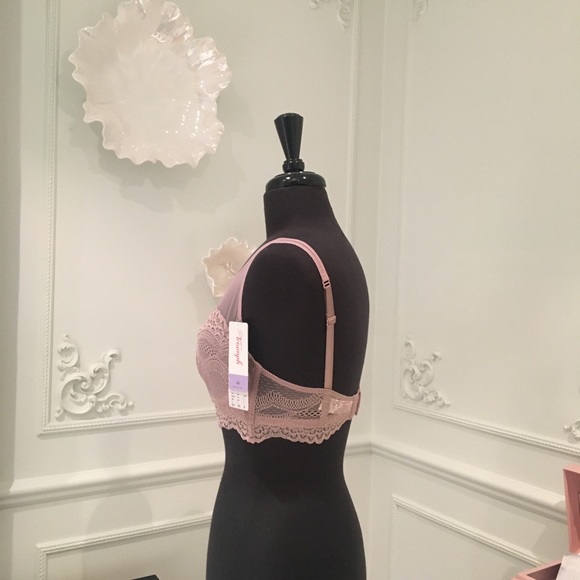 Lace bra - Picture 3 of 6